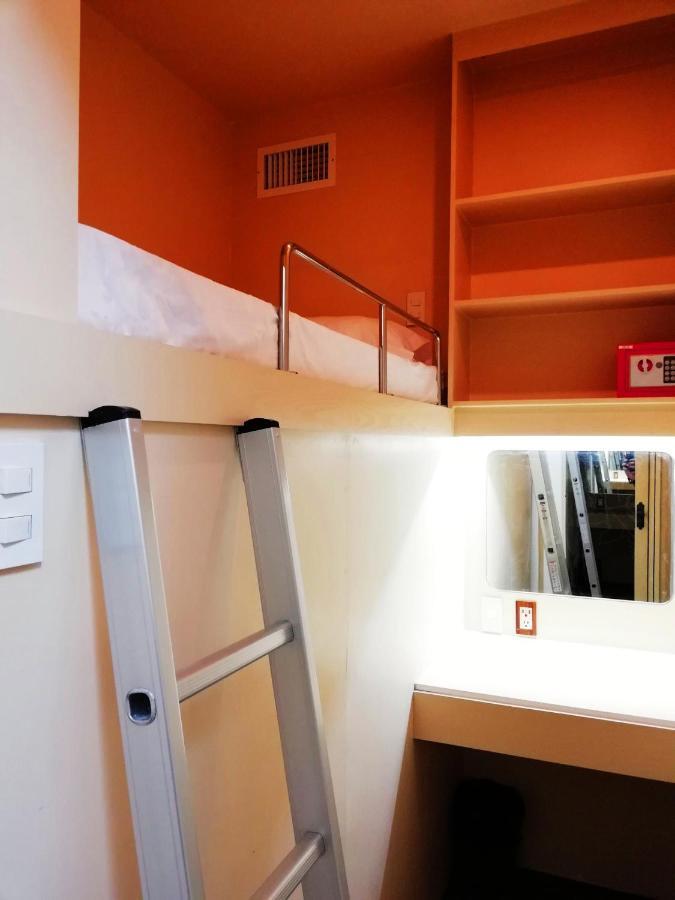 Subic Bay Hostel オロンガポ エクステリア 写真